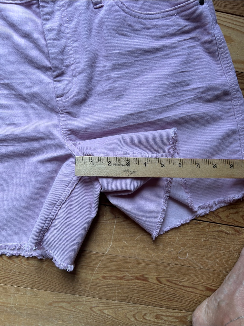 Carve Designs Dogtown Light Pink Frayed Hem Denim Shorts - Picture 7 of 8